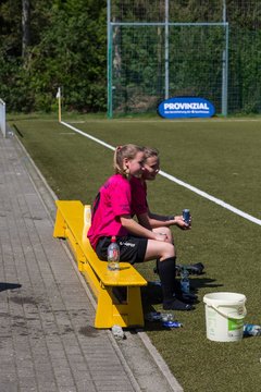 Bild 114 - B-Juniorinnen Pokalfinale SV Henstedt Ulzburg - SG Holstein Sued : 2:0